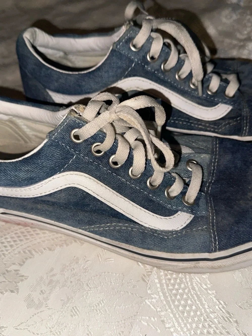N/A blue vans